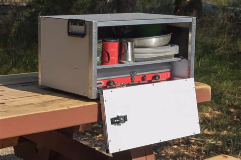 trail kitchens chuck box